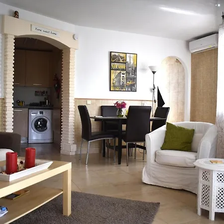Apartment 2-bed Apt In Under 2km To Beach Sitio de Calahonda