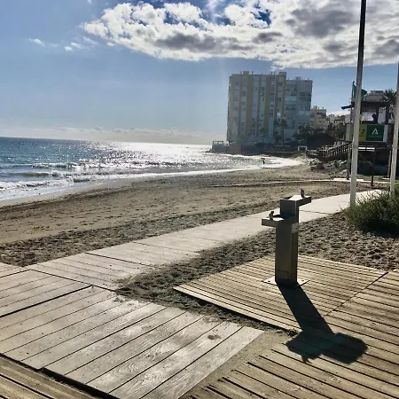 2-bed Apt In Under 2km To Beach