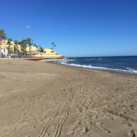 Apartment 2-bed Apt In Under 2km To Beach *